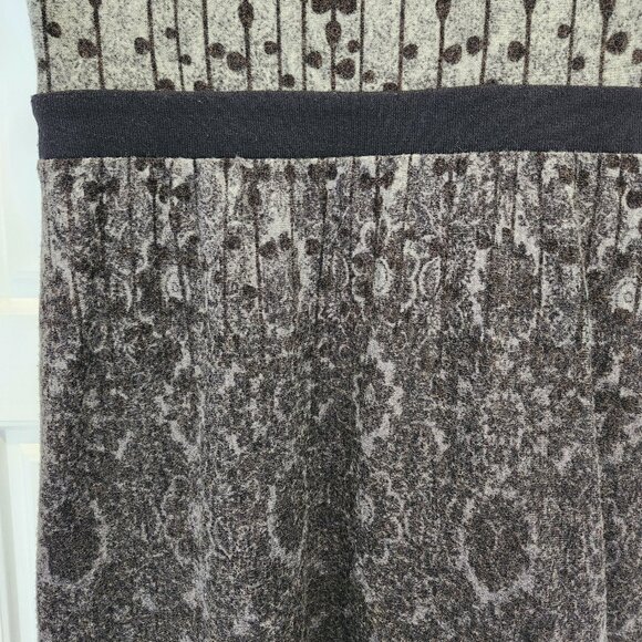 Lavand. Dress - Size M - Picture 6 of 8